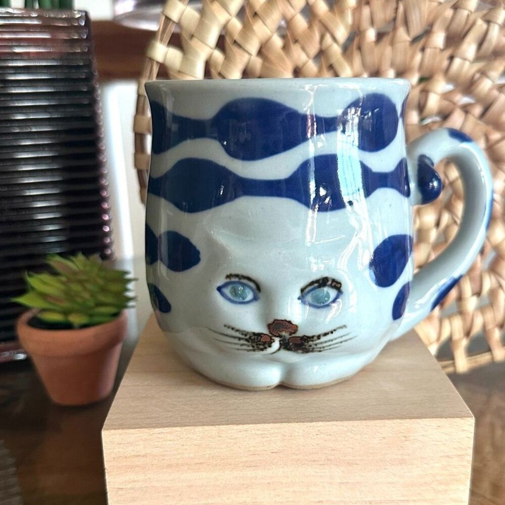 Vintage Hand Painted Stoneware Cat Mug, Takahashi San Fransisco Pottery